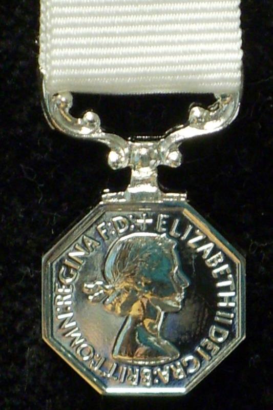 Polar Medal - EIIR Miniature Medal