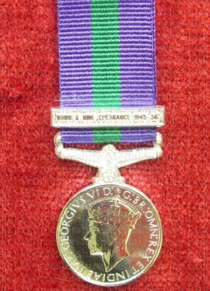 GSM GVI with clasp Bomb & Mineclearance 1945-56 Miniature Medal