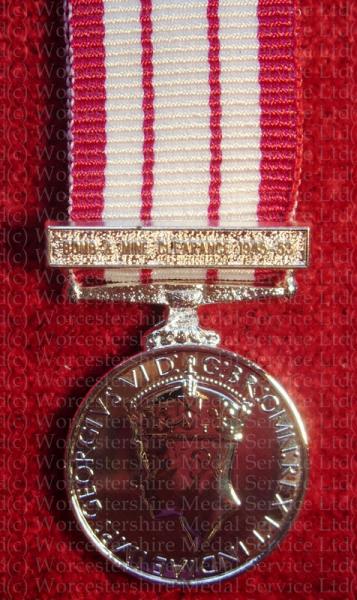Naval GSM - GVI - Bomb & Mineclearance 1945-53 Miniature Medal