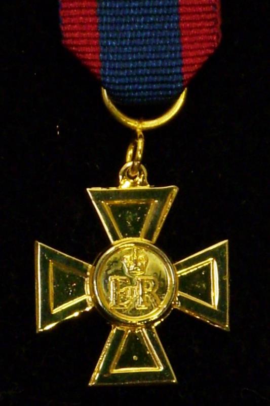 Royal Red Cross - EIIR 1st Class (RRC)