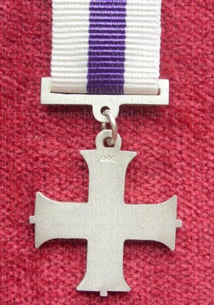 Military Cross  EIIR - sterling silver