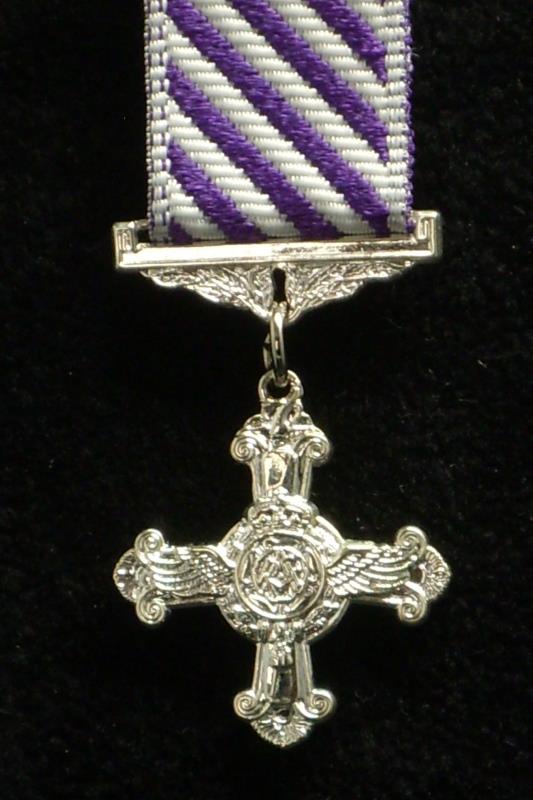 Distinguished Flying Cross EIIR Miniature Medal