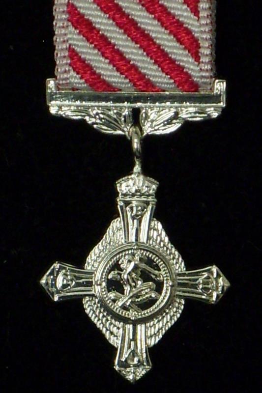 Air Force Cross EIIR Miniature Medal