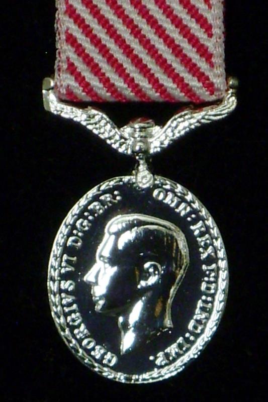 Air Force Medal GVI Miniature Medal