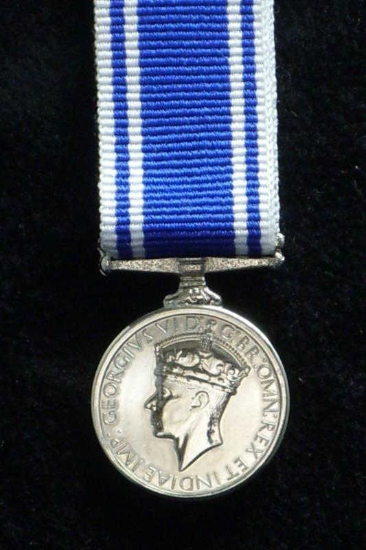 Police Long Service and Good Conduct Medal GV1 Miniature Medal