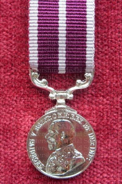 Meritorious Service Medal GV (Admirals Bust) Miniature Medal