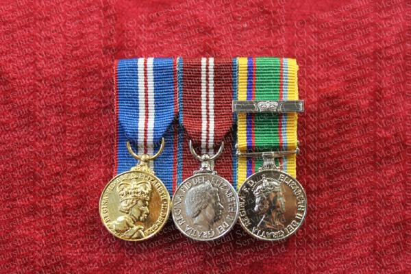 Worcestershire Medal Service: Miniature - Court Style Mount