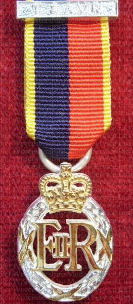 T&AVR Decoration EIIR (HAC) Miniature Medal
