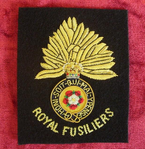 Worcestershire Medal Service: Royal Fusiliers Wire Blazer Badge