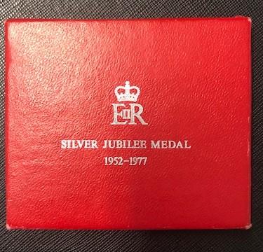 1977 Silver Jubilee Medal on Ladies Bow in box of issue