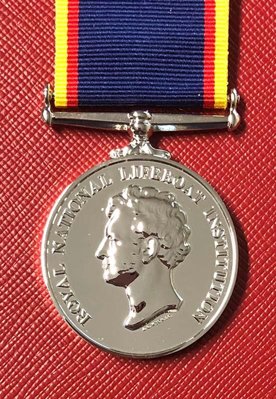Worcestershire Medal Service: RNLI - 20 year Service Medal cased