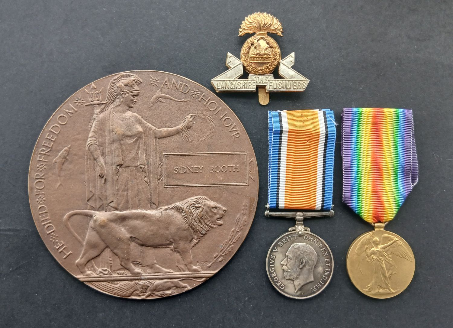 Pair Plaque - Booth - Lanc F