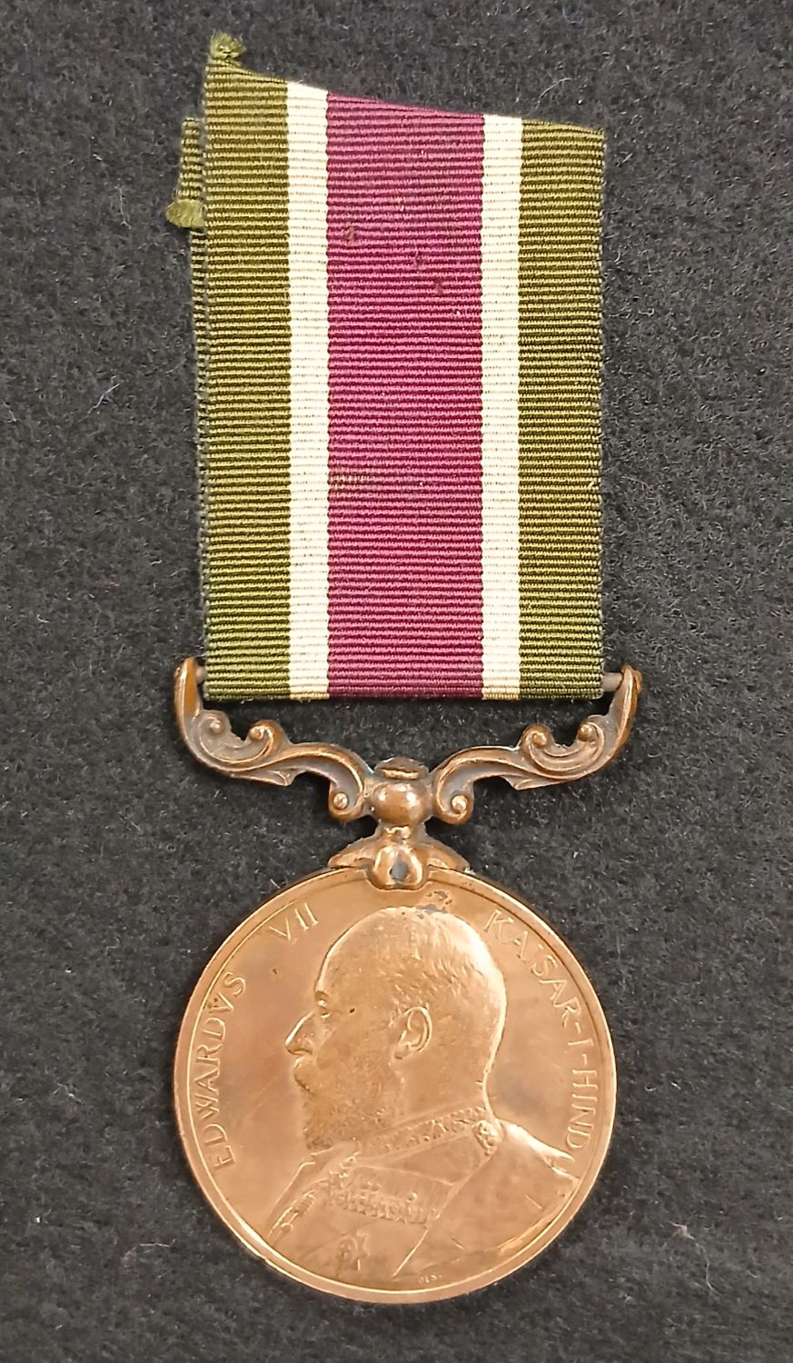 Tibet Bronze - Chattrie - S &amp; T Corps