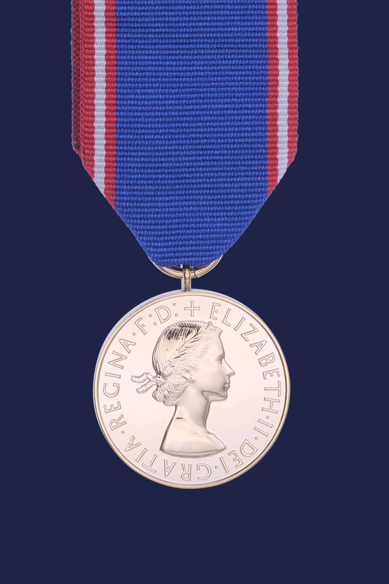 Royal Victorian Medal, gold, EIIR - Copy