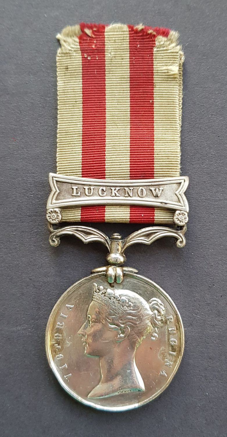 Mutiny clasp Lucknow - Ledger - 1st Beng Fus