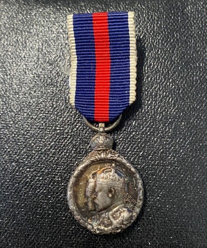 Worcestershire Medal Service: Miniature 1902 coronation medal